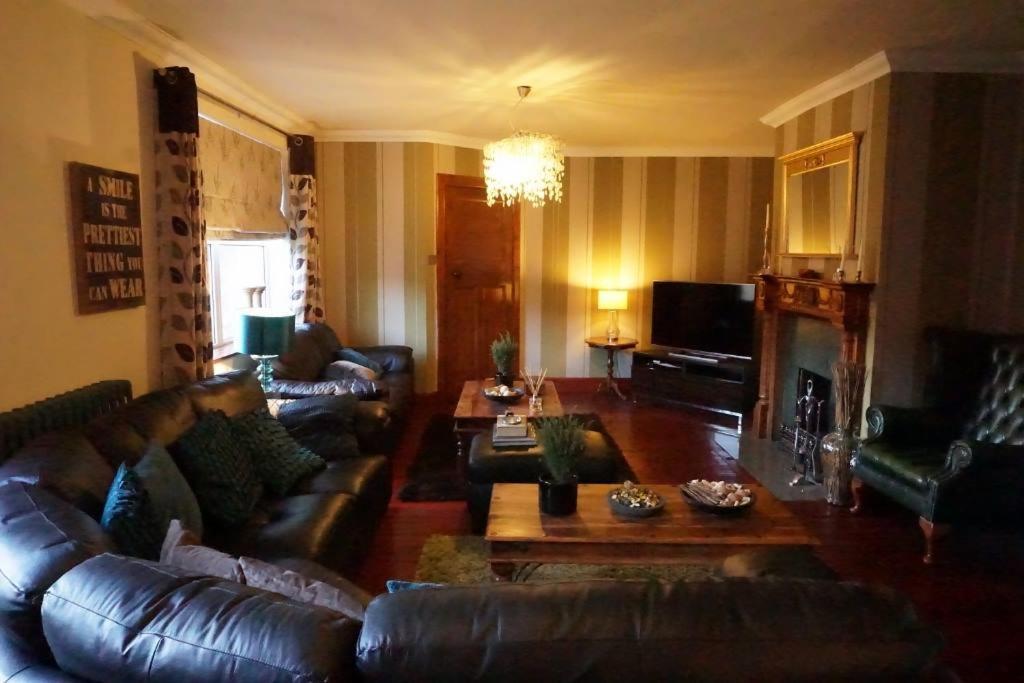 Innis House Insch 외부 사진