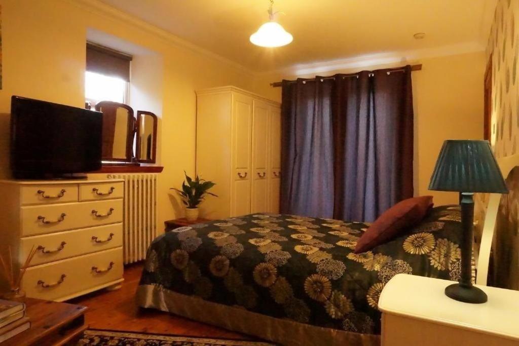 Innis House Insch 외부 사진